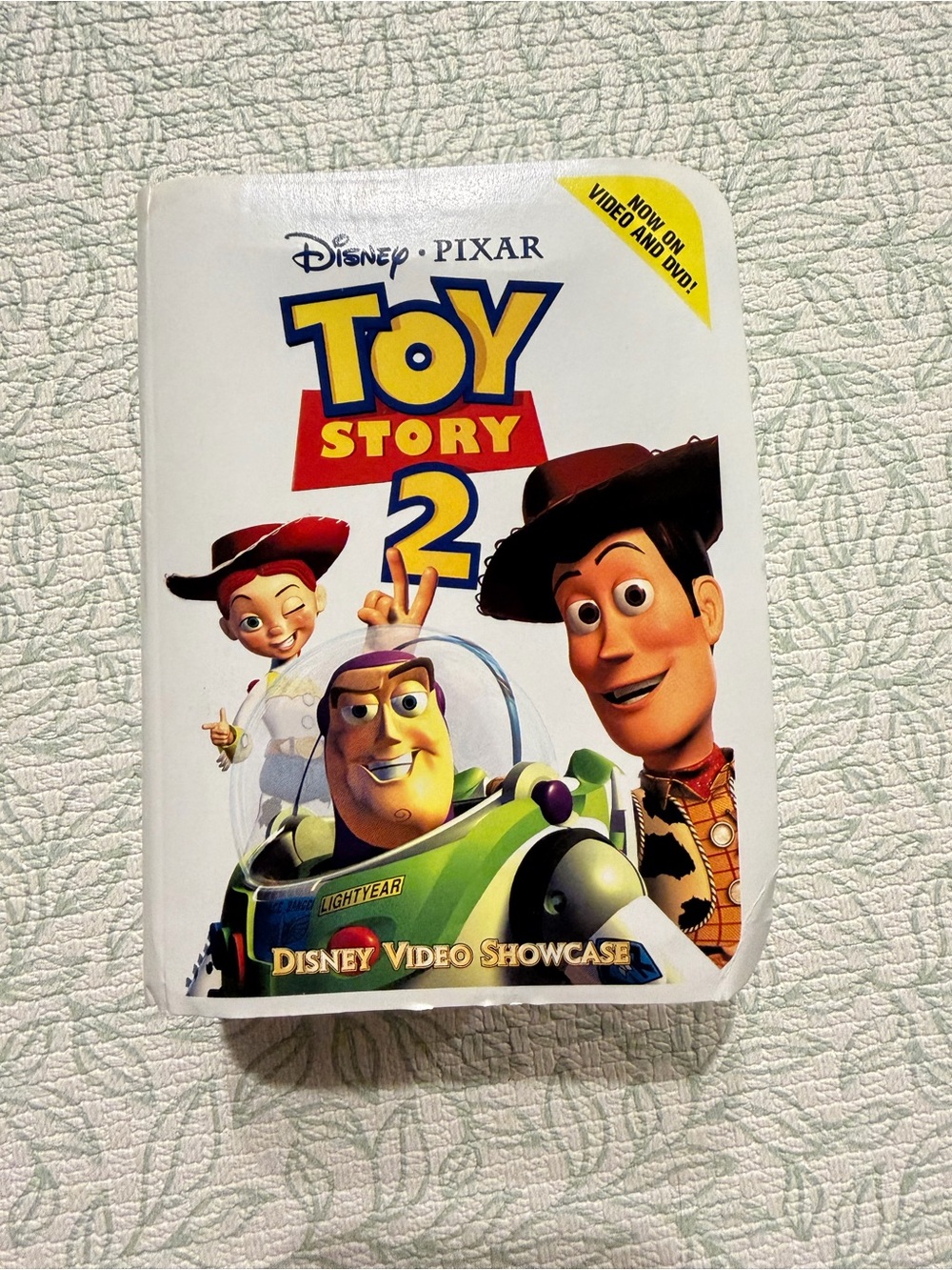 Disney Pixar Toy Story 2 Figure with
VHS Clamshell Case (Woody)